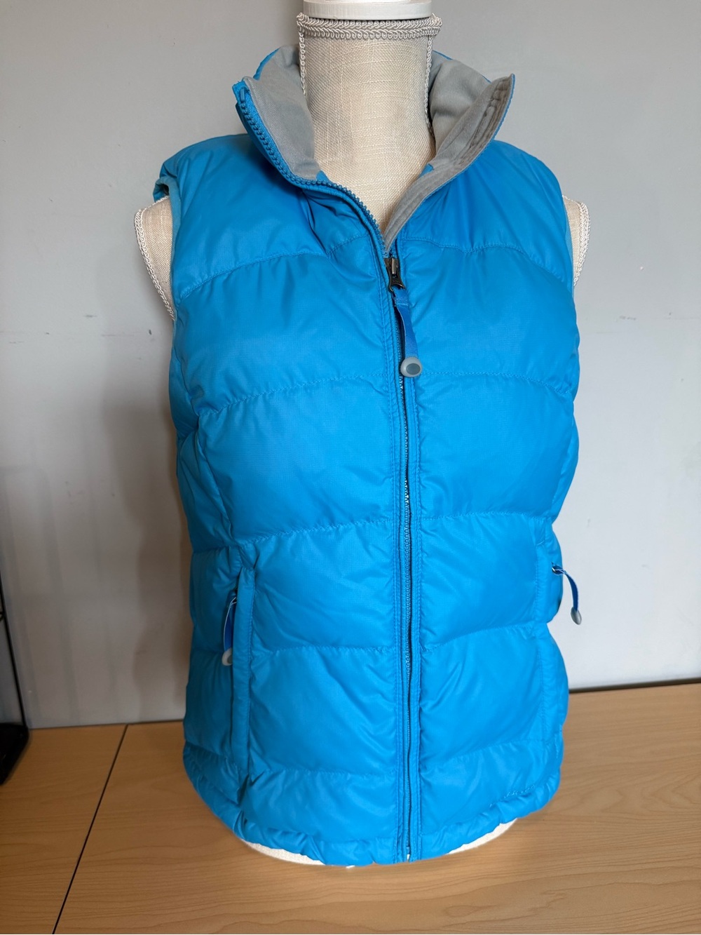 L.L.Bean Light Blue Puffer Vest with pockets